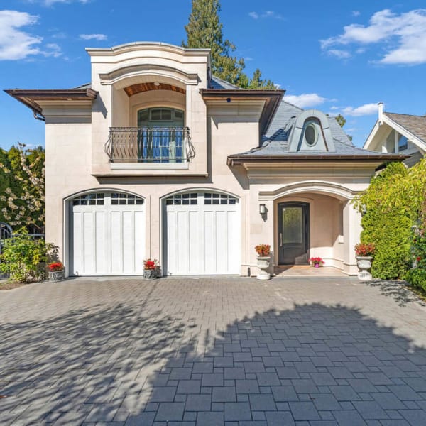 5-bedroom luxury home in 4348 Erwin Drive, West Vancouver, BC