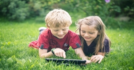 child digitally independent