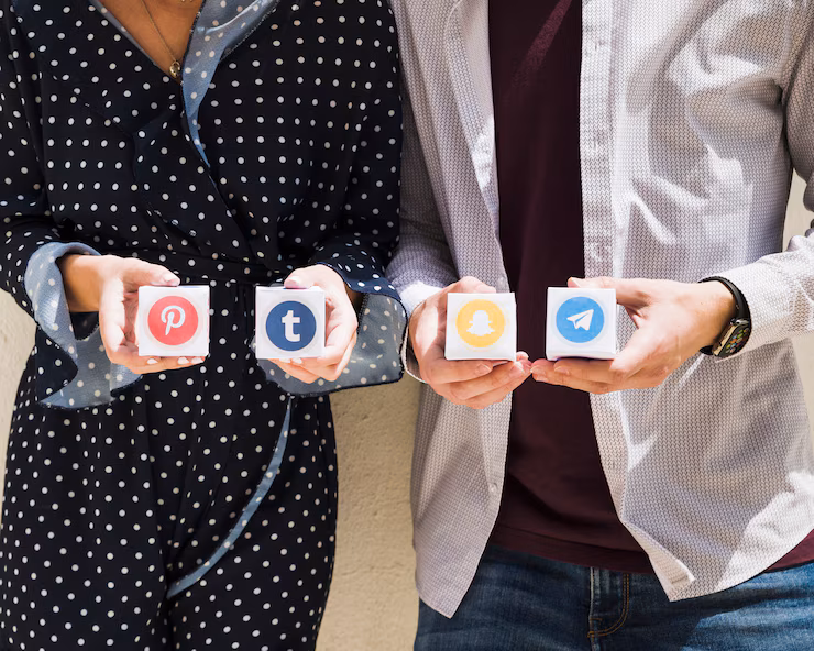 Social Media Advertising 2 Facebook & Instagram Ad