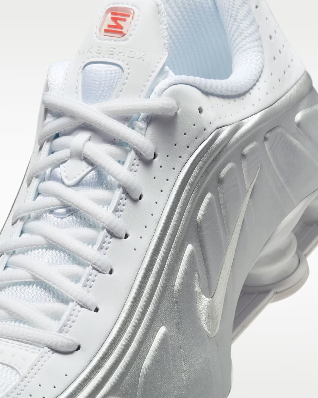 Nike Shox R4 "White/Metalic Sliver"