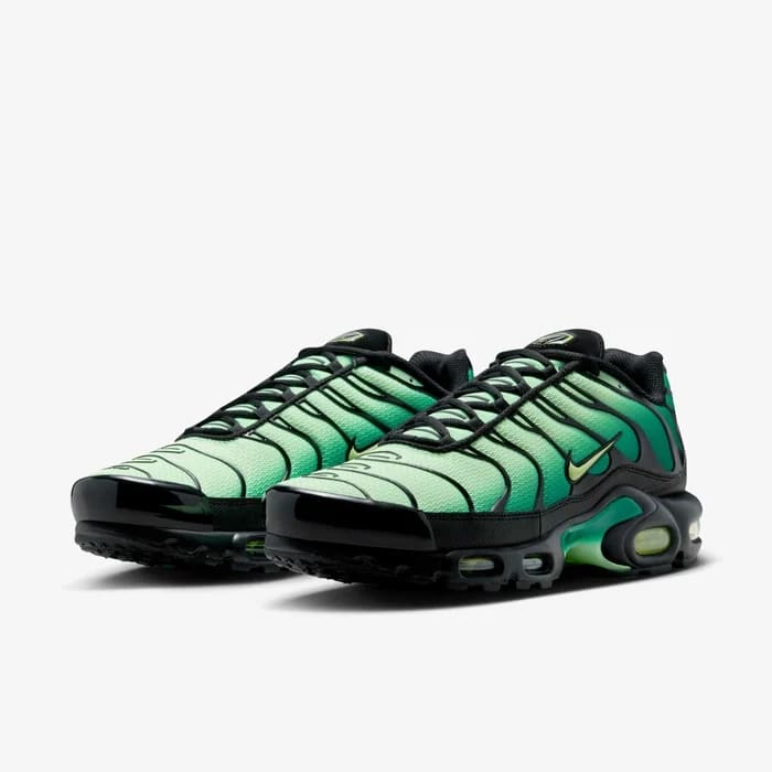 Nike Air Max Plus "Vapor Green/Malachite"