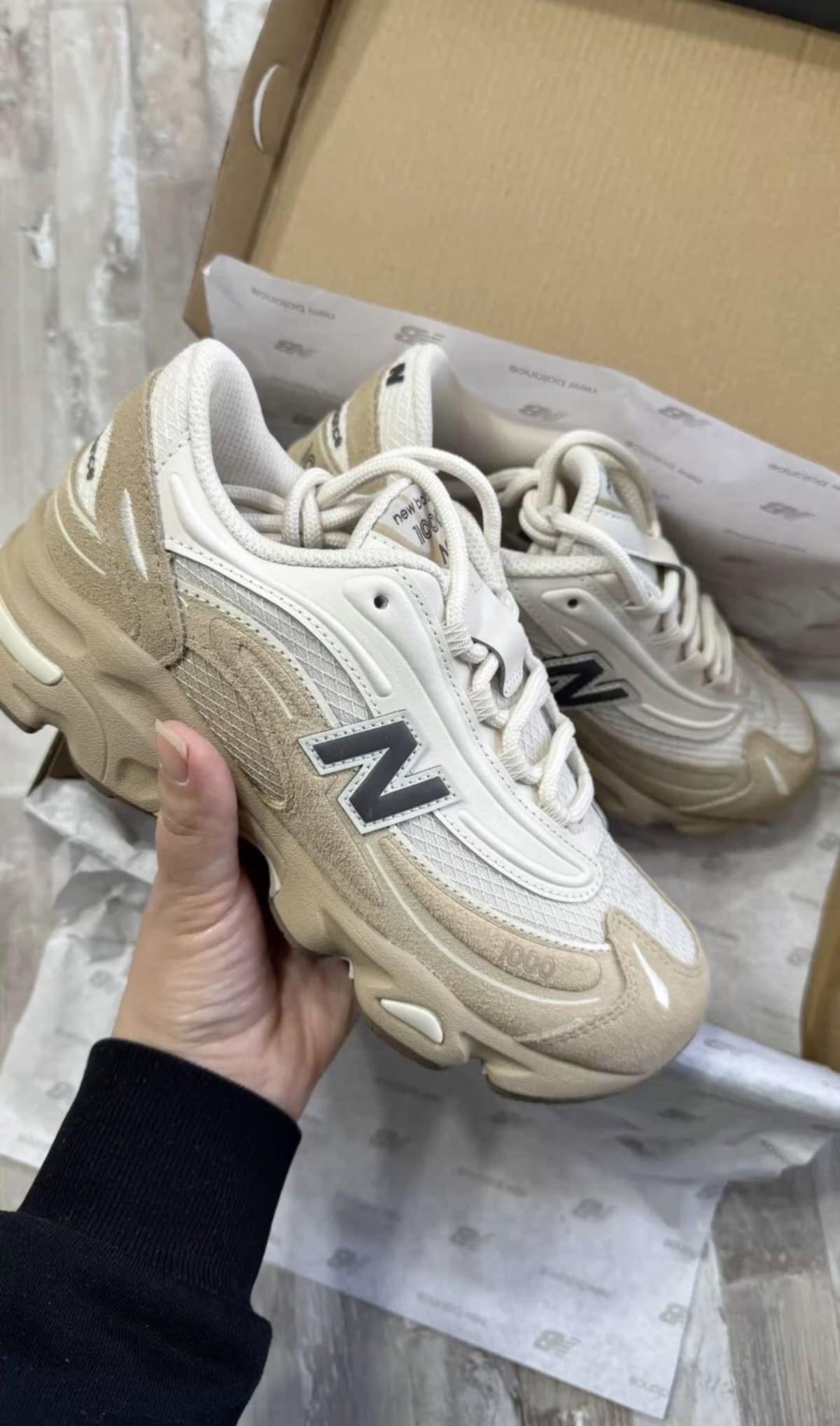 New Balance 1000