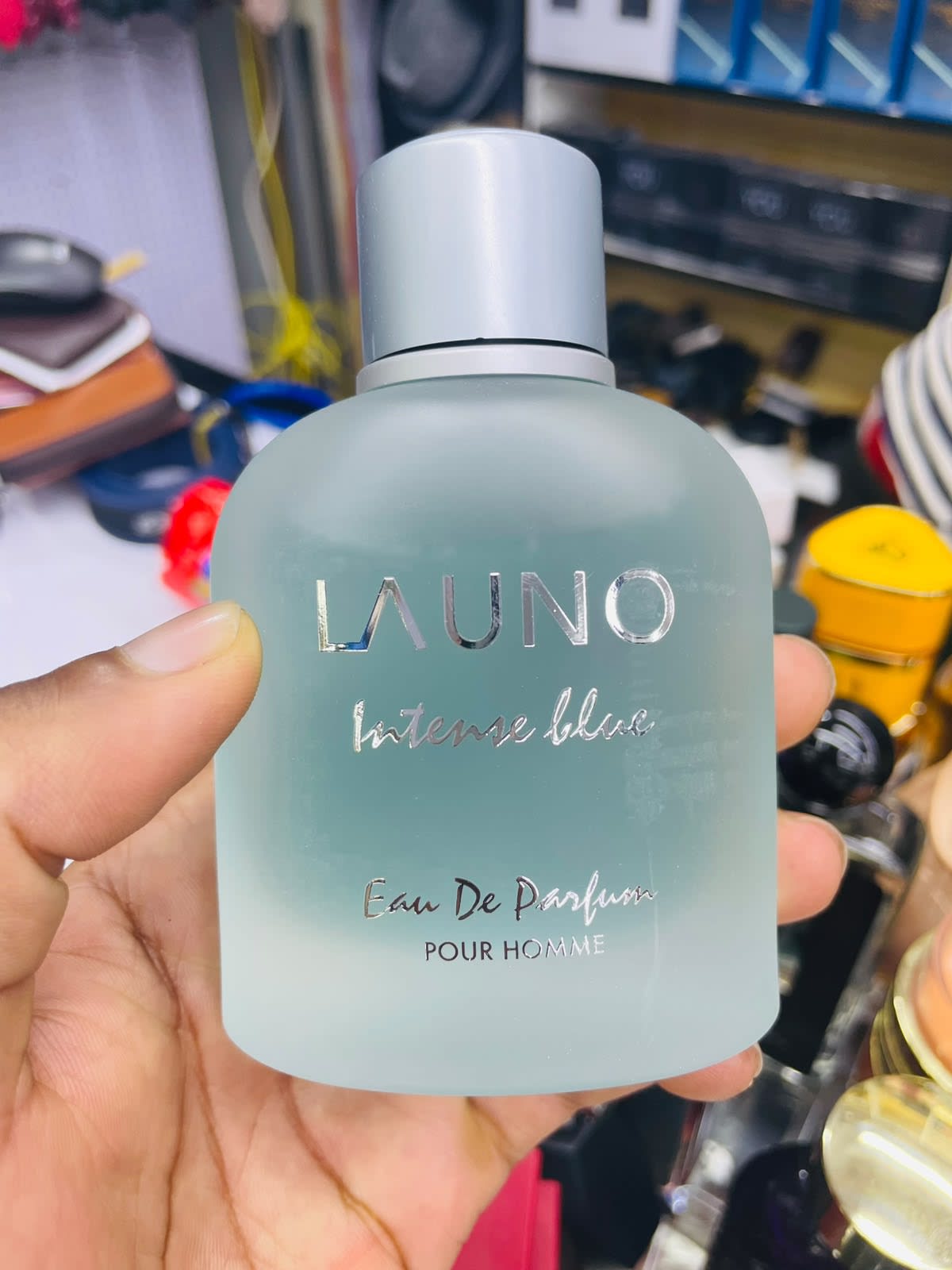 LAUNO