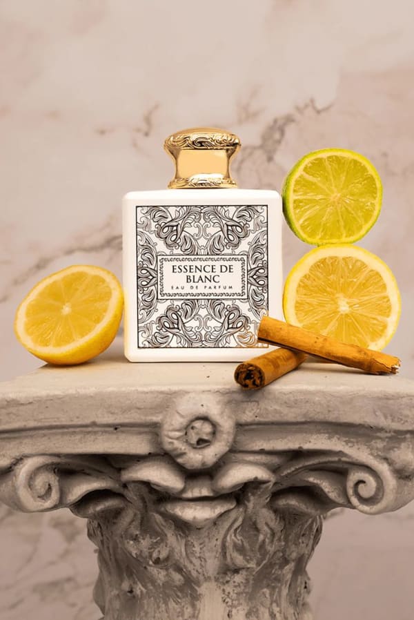 Essence De Blanc