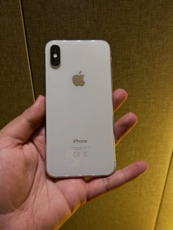iPhone XS 64GB