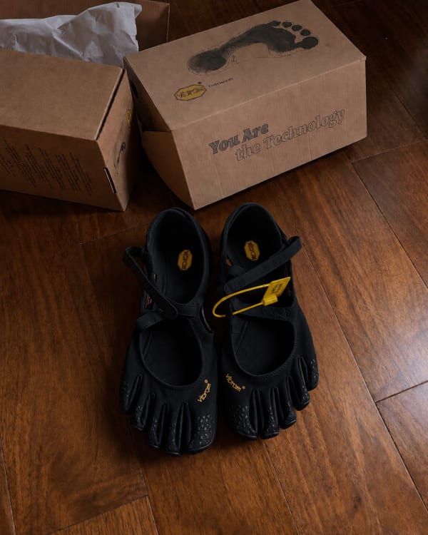 Vibram Five Fingers Black