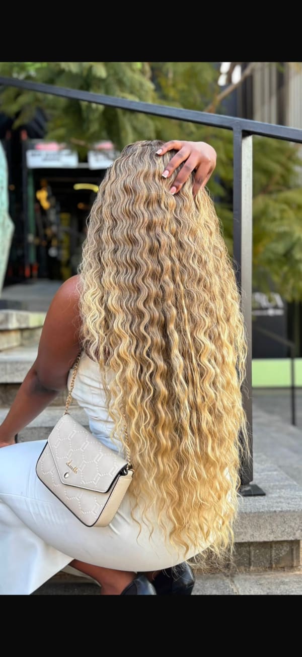 Blonde princess crimps