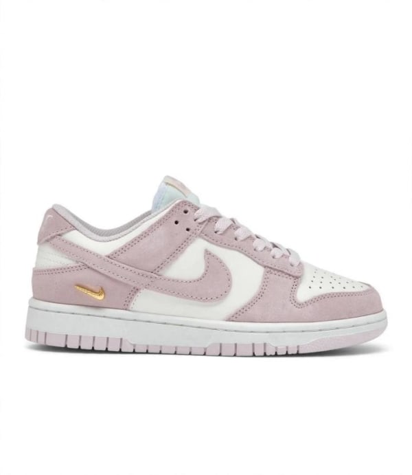 Nike Dunk Low Pink
