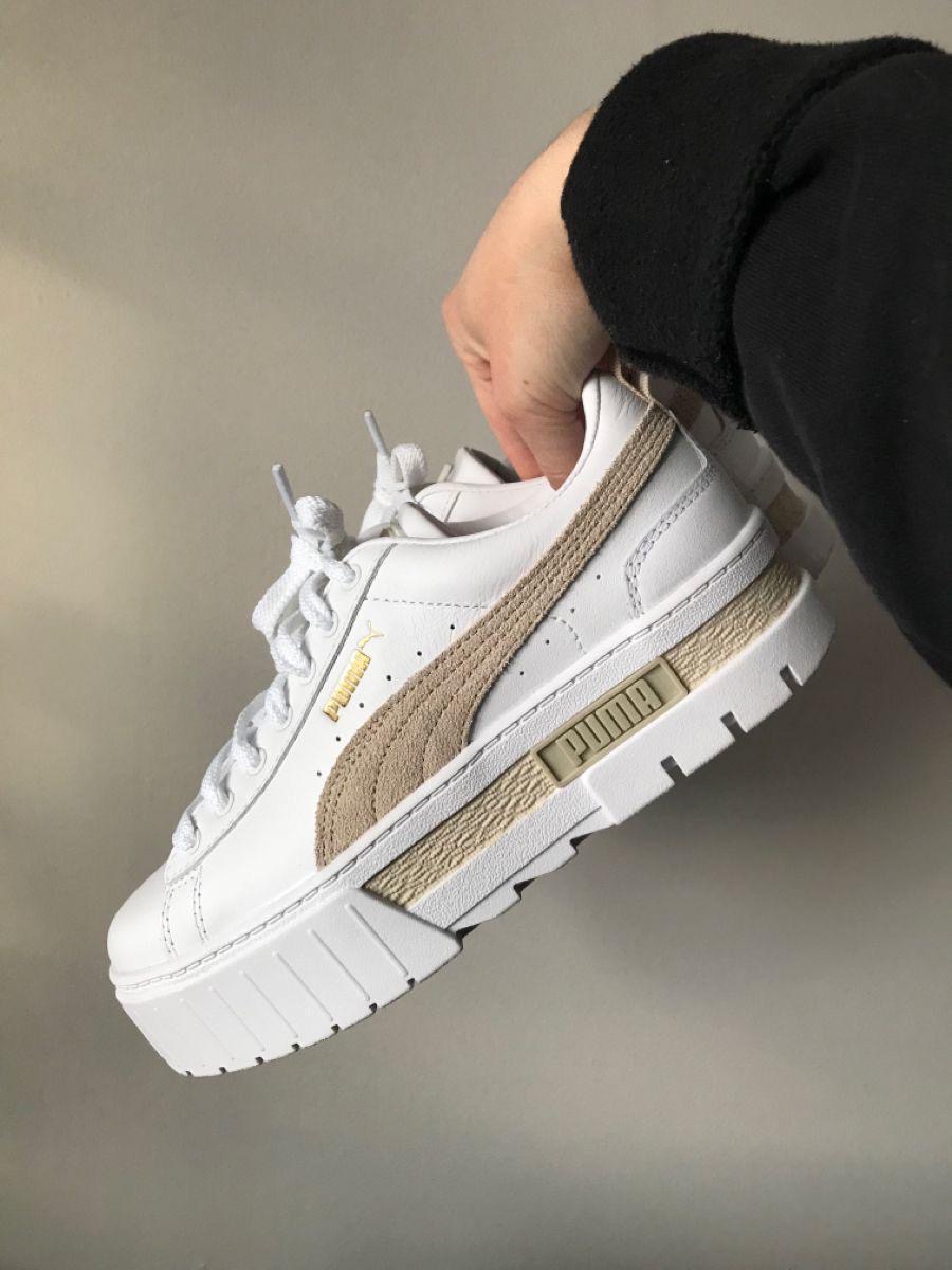 Woman’s Puma Mayze