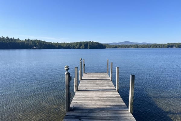 Small But Mighty: Cozy Lake Cottages for Peaceful Getaways