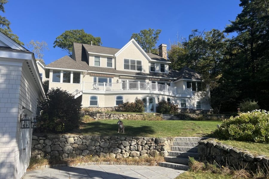 Property 539 — photo 1