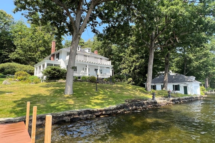 Property 551 — photo 1