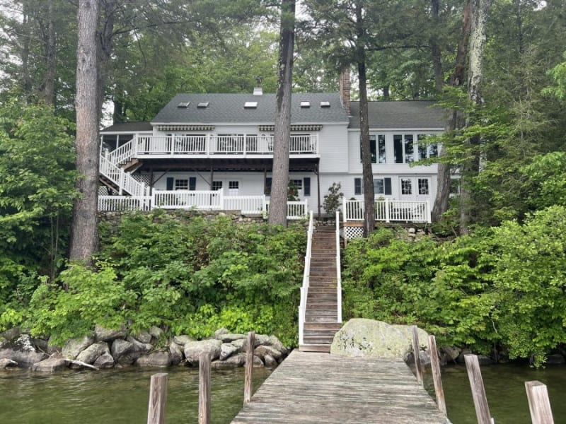 Stunning lakefront views from the main deck