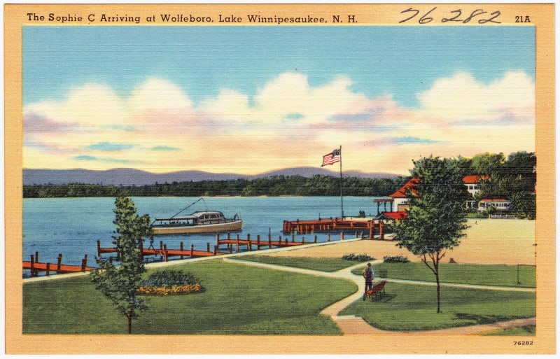 The Sophie C. arrive at Wolfeboro, Lake Winnipesaukee, N.H (76282)