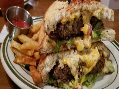 Blackfinn Ameripub – Charlotte (Uptown)