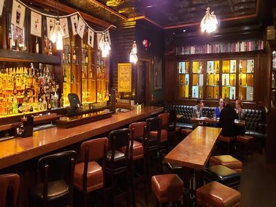 Charlotte Light Rail - Rí Rá Irish Pub