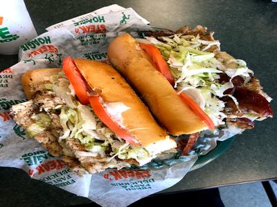 Steak ‘n hoagie shop