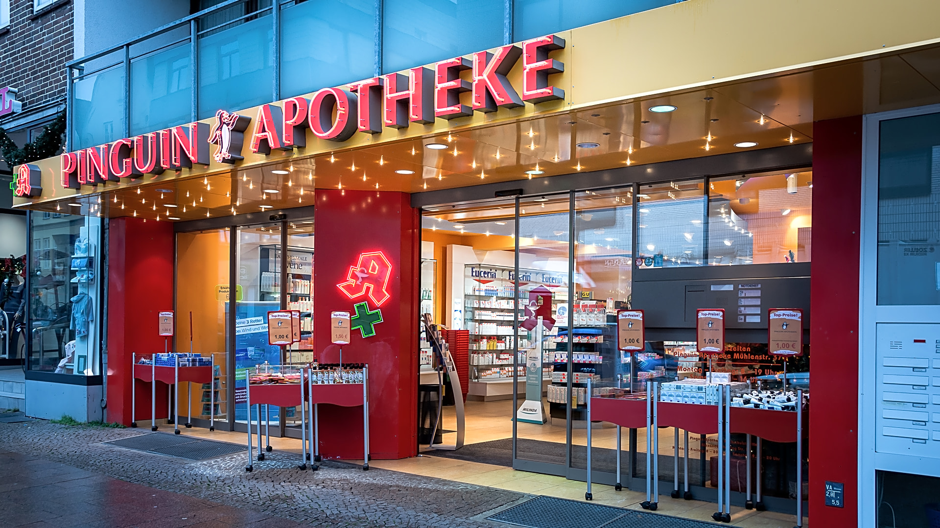 Pinguin Apotheke Mühlenstraße