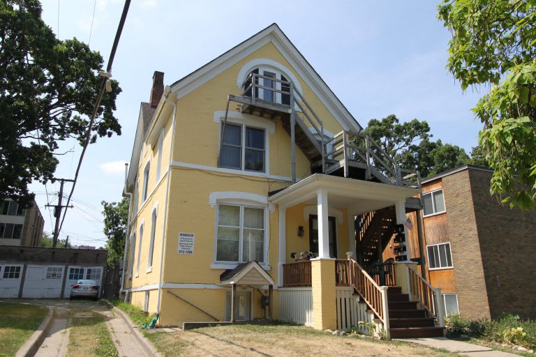 426 E. Kingsley