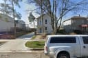 812 Henry St
