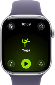 Apple Watch Series 11, aluminiumboett i silverfinish, skärmen visar träningspass yoga, höger utsida: Digital Crown, sportband i purpurdimma