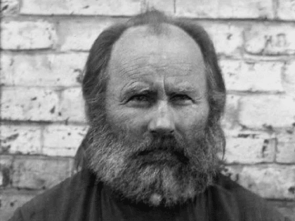 В Воскресенском храме молитвенно почтили память священномученика Петра Покровского