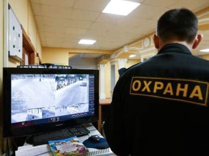 В Госдуму внесен закон, предлагающий разрешить мобилизованным охранять школы вместо участия в спецоперации