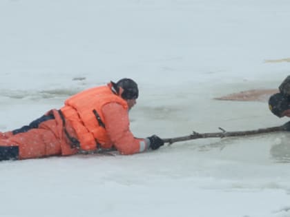 ОСТОРОЖНО: ТОНКИЙ ЛЕД