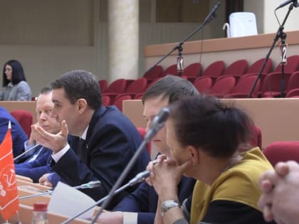 Двойные стандарты в Саратовской думе