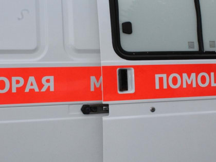 В Саратове женщина напала на медика «скорой»