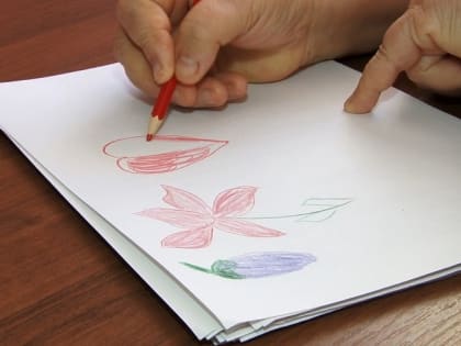 Больным онкологией помогают психологи