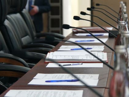 Бюджет области потратил 64 млн рублей на пиар чиновников в правительственном СМИ