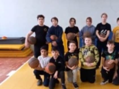 В Гагаринском районе продолжаются спортивные и познавательные мероприятия