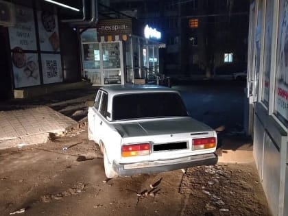 На 1-й Дачной "семерка" сбила женщину