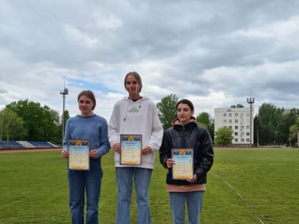 На стадионе «Энергия» прошли соревнования по легкой атлетике, посвященные памяти А.А. Митина