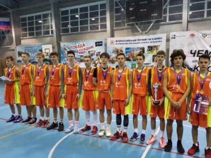 Ртищевские баскетболисты стали победителями "КЭС-баскет"