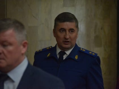 Прокурор области придумал новые штрафы для саратовских чиновников за махинации с целевыми направлениями в вузы