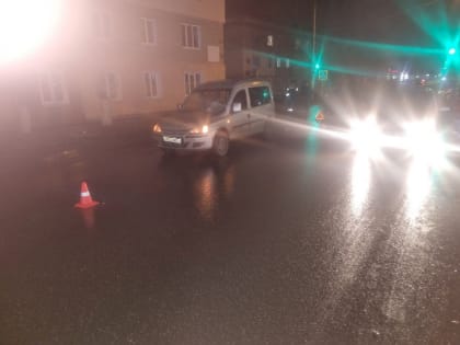 В Марксе женщина попала под колеса 