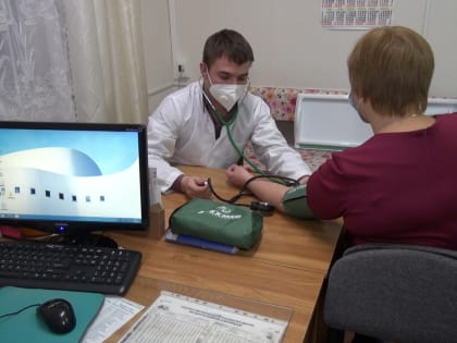 Саратовцам рассказали, какие у них есть права есть при посещении врачей