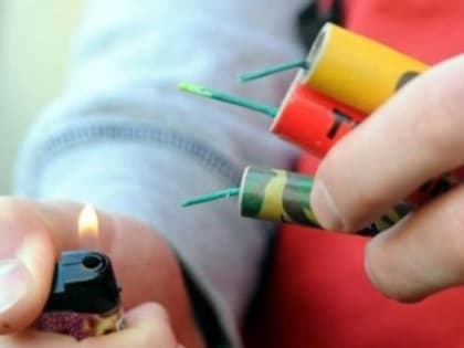 В Саратове в руках у ребенка взорвалась петарда