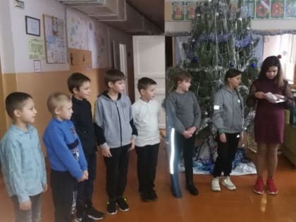 Игровая программа «Новогодний лабиринт» в школе села Курдюм