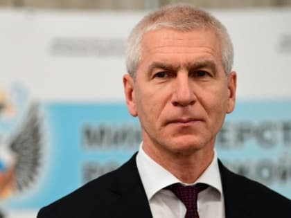 Министр спорта РФ присвоил саратовцу высшее судейское звание