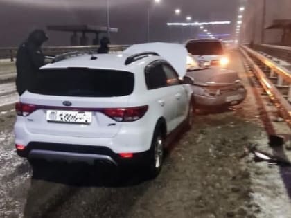 Встреча двух автоледи на мосту Победы закончилась для обеих госпитализацией