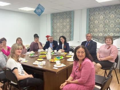 Татьяна Ерохина встретилась с родными участников СВО в Новых Бурасах