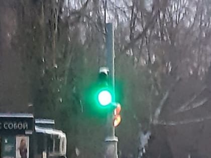 В час пик в Саратове из-за ДТП встали трамваи двух оставшихся маршрутов