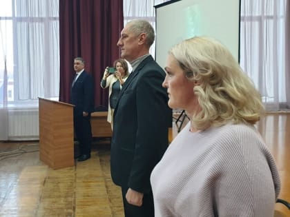 Избран глава Хвалынского района