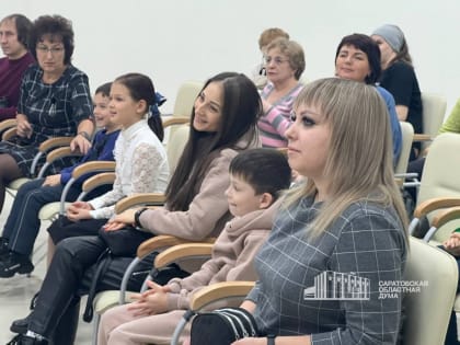 Бойцы 98-го полка впервые встретили своих близких в рамках телемоста