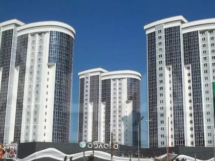 В Энгельсе при падении с многоэтажки "Облаков" погиб мужчина