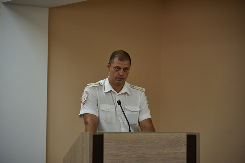 Александр Низовцев