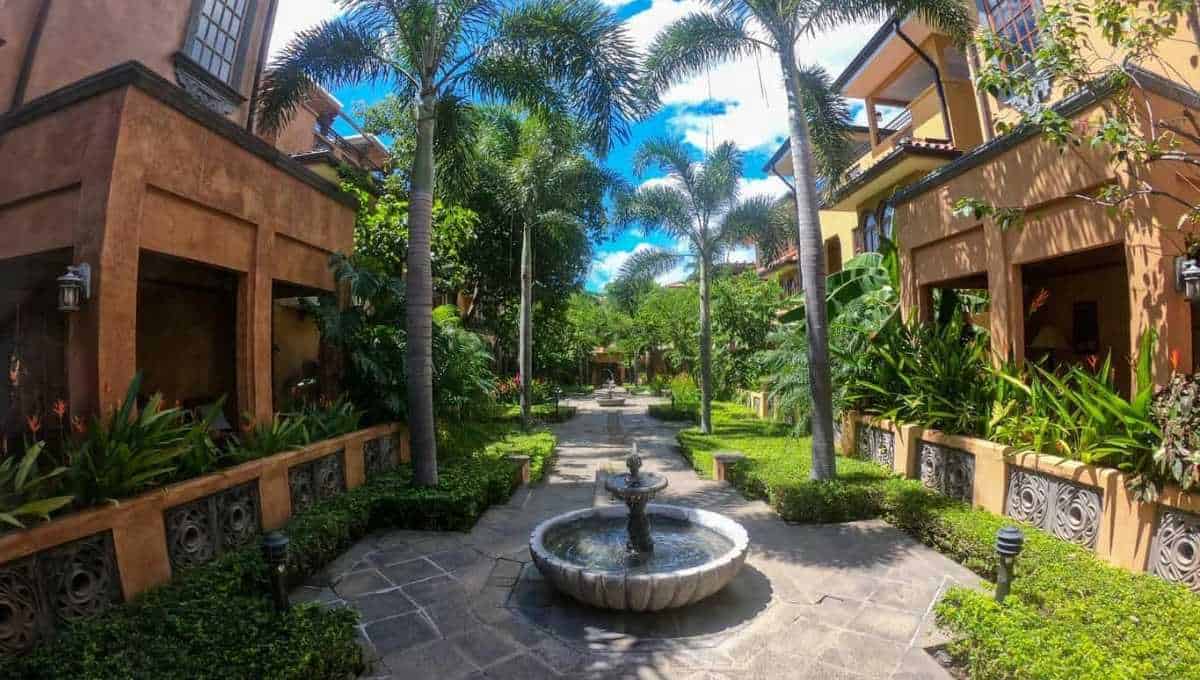 Courtyard Cerca Del Mar 6 Tamarindo Luxury Villas